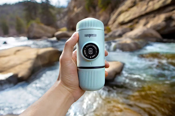 Cestovní kávovar s pouzdrem Wacaco Nanopresso – Arctic Blue, fotografie 4